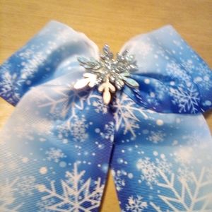Frozen Hair Bow